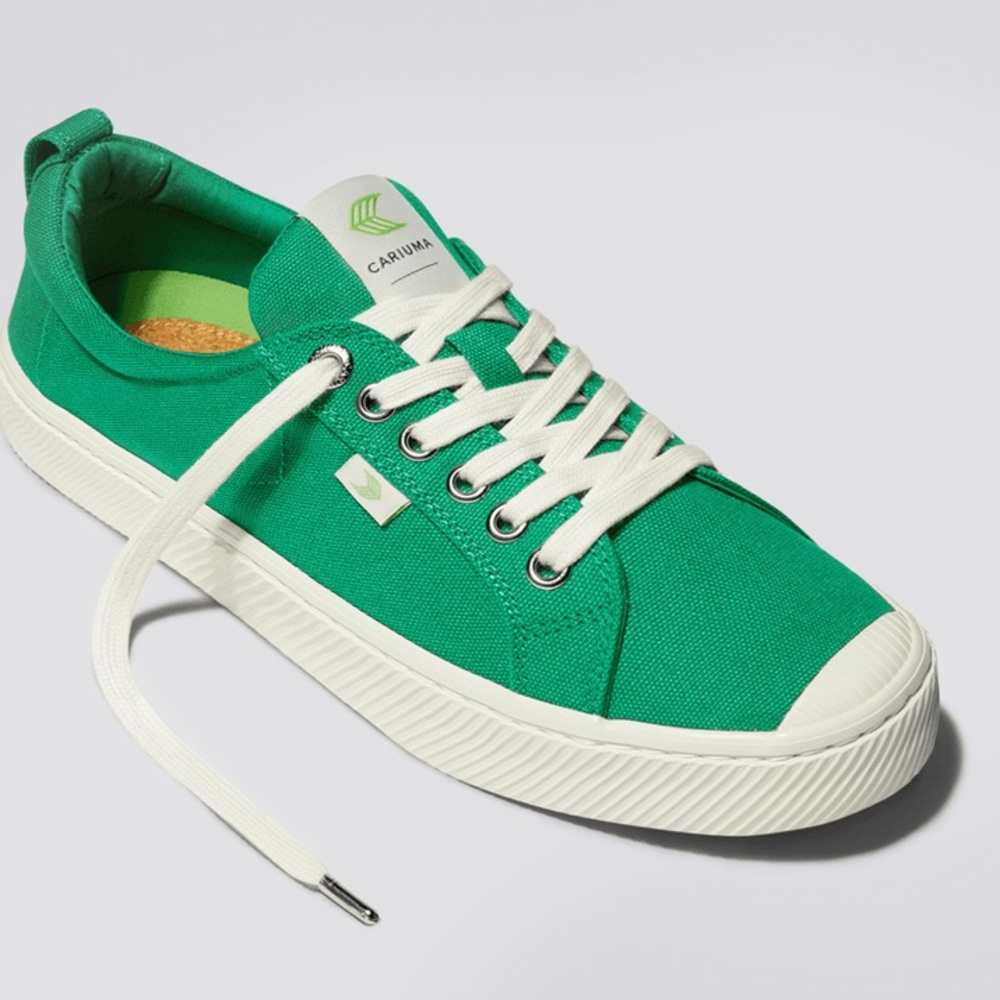 CARIUMA OCA Low Green Canvas Sneaker